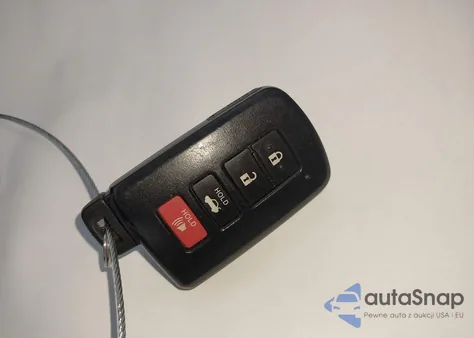 2013 Toyota Avalon Xle z USA, uszkodzony, nr VIN 4T1BK1EB0DU044626